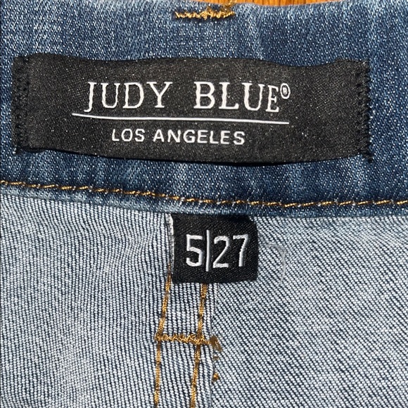 Judy Blue Boyfriend Fit Pull On Blue Distressed Women Jeans Size 27 - Picture 2 of 10